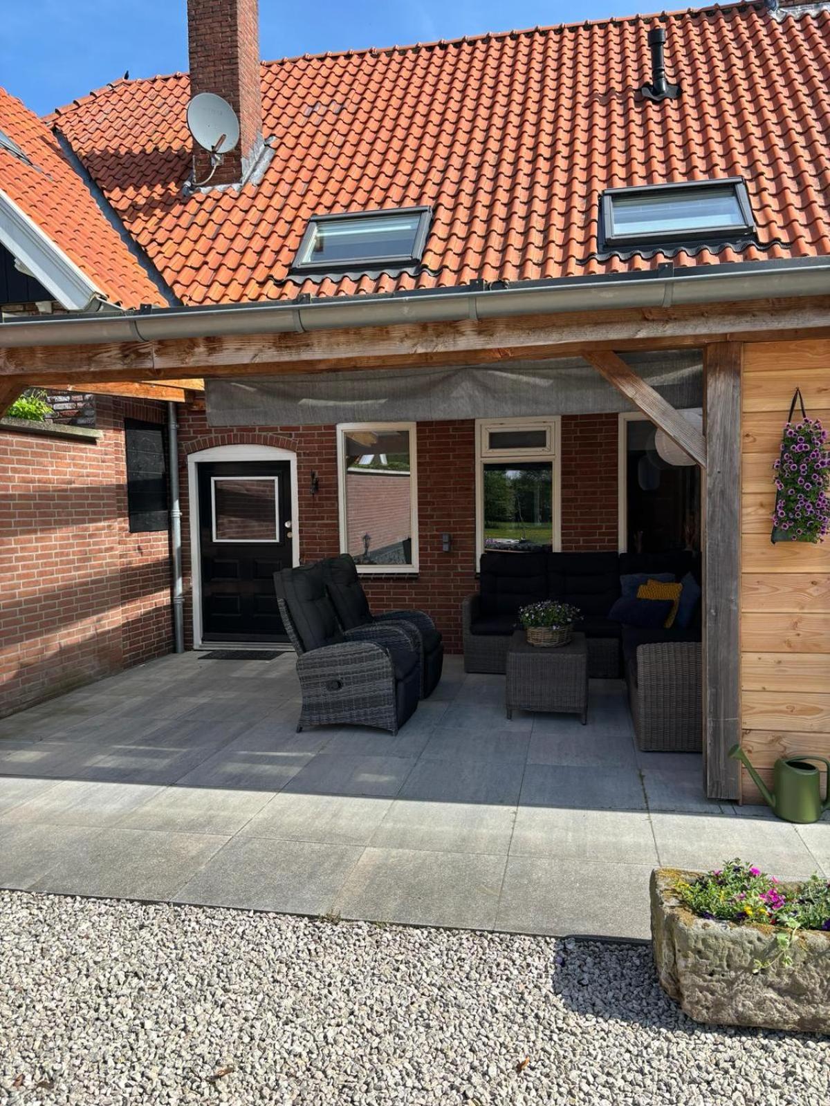 Vakantiehuis Klaartje Kip Voor 4 Personen, Landelijk Gelegen! Enschede Bagian luar foto