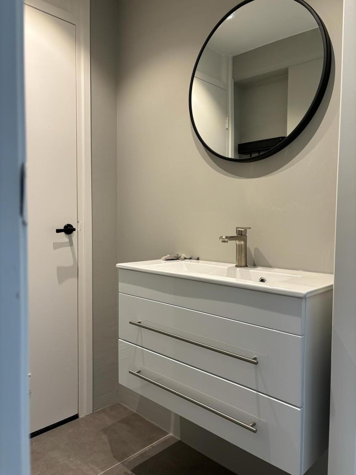 Vakantiehuis Klaartje Kip Voor 4 Personen, Landelijk Gelegen! Enschede Bagian luar foto
