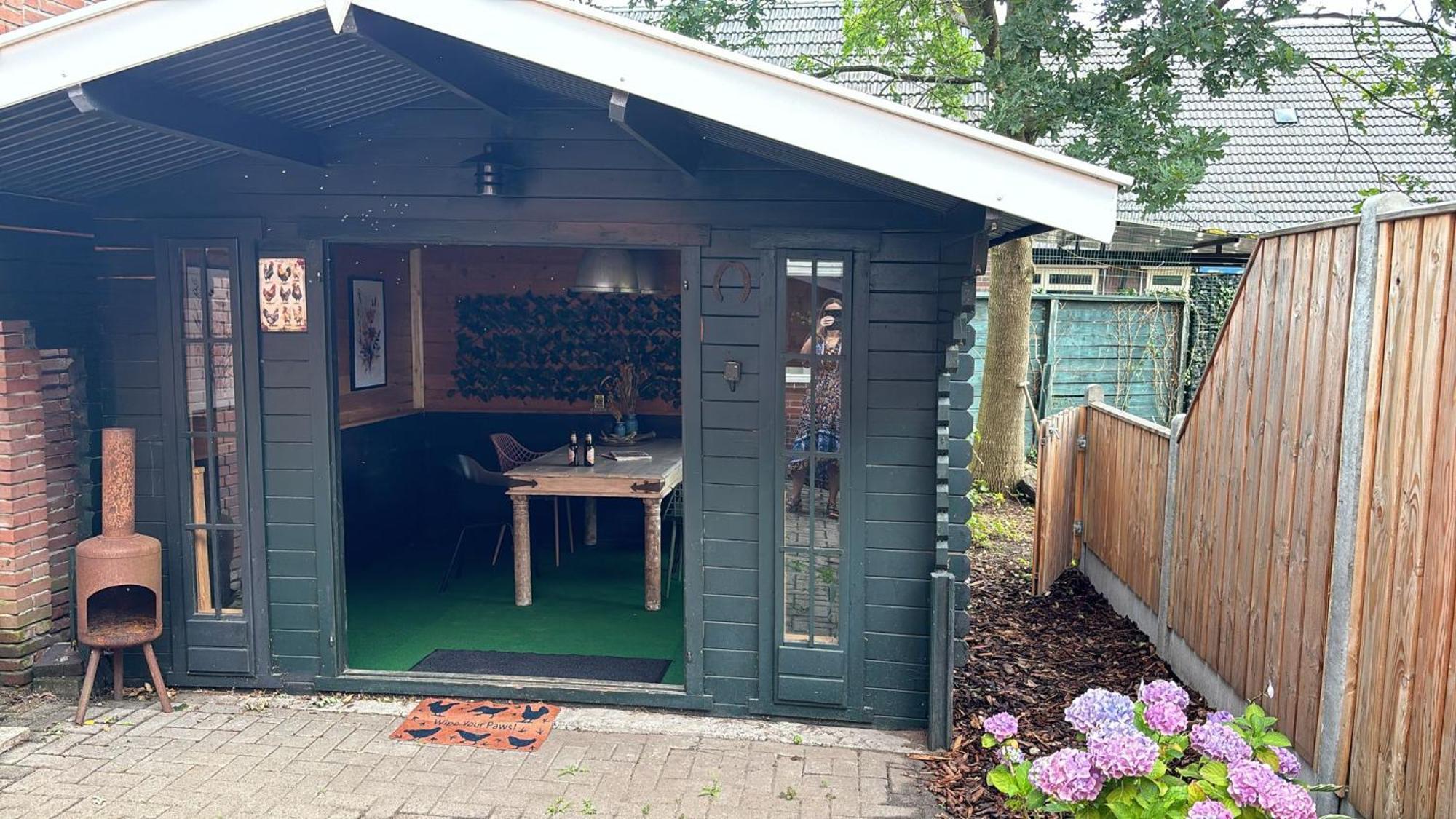 Vakantiehuis Klaartje Kip Voor 4 Personen, Landelijk Gelegen! Enschede Bagian luar foto